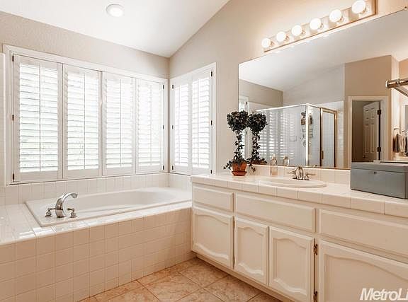 5th image of 2269 Sailsbury Dr