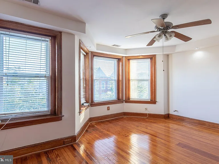 33 Randolph Pl NW — Photo 14