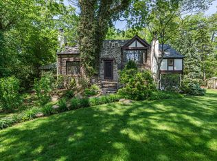 21 Holly Ln, Rye, NY 10580