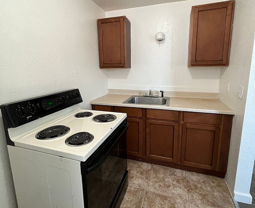 Division St Apartments 1029 S Division St Moses Lake WA Zillow