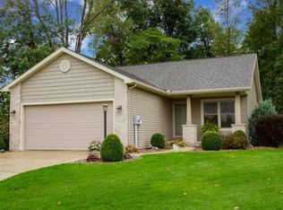 50081 Brynnwood Dr, Elkhart, IN 46514