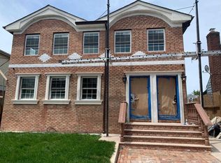 14434 256th St, Rosedale, NY 11422