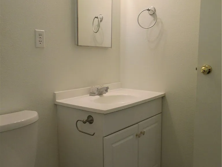 357 E Van Wagenen St #0 — Photo 20