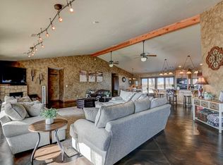 11010 White Tail Ln, Perkins, OK 74059