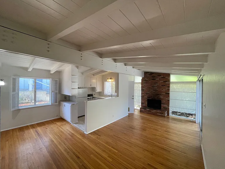 4449 Temecula St — Photo 1