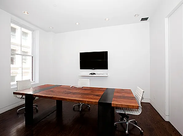 12 Mercer Street image 1 of 4