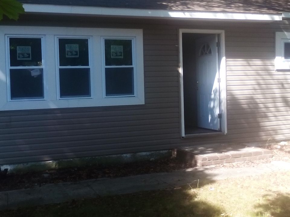 2 bedroom Ranch
