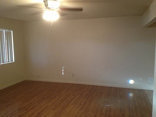 5th image of 2433 S Olivia Ave