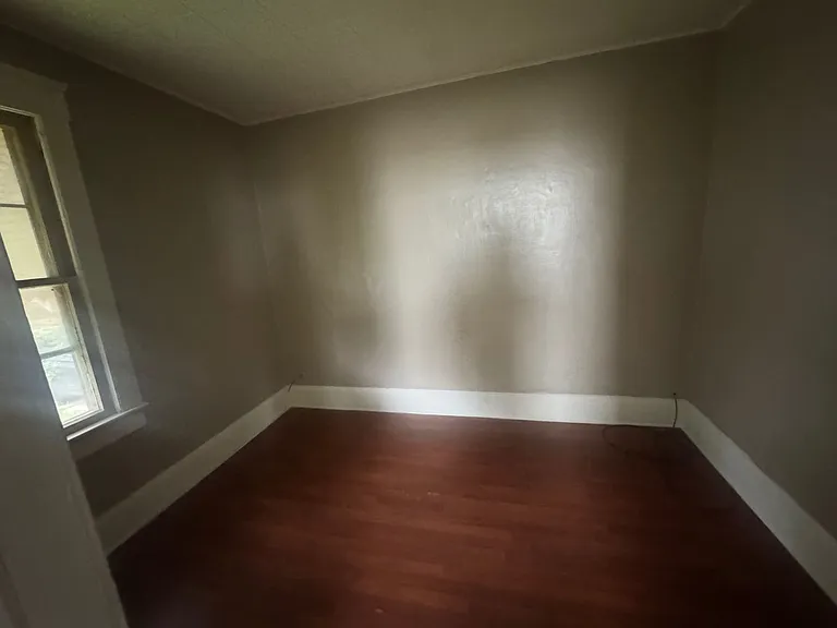 6401 Gertrude Ave — Photo 24