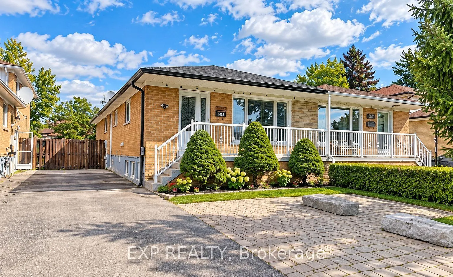 3 bed, $2,695 — Photo 1