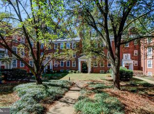 3830 39th St NW APT C111, Washington, DC