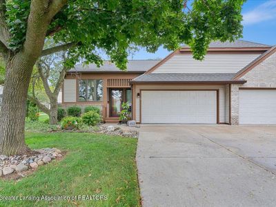6923 Springtree Ln #143, Lansing, MI, 48917