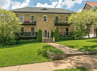 7704 Shirley Dr APT 3, Saint Louis, MO 63105