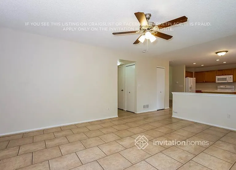 11303 Haswell Ct — Photo 12