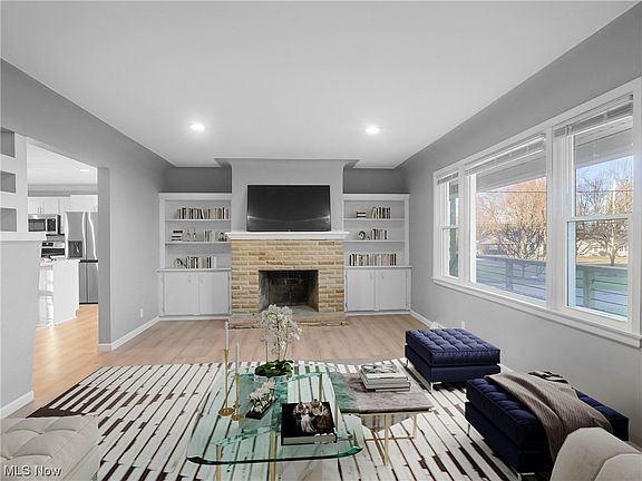 5th image of 1086 Polley Dr