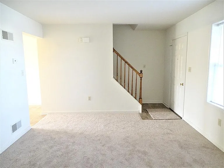 Foyer & Living Room