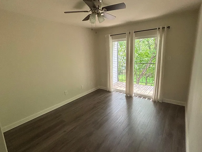 6409 Burns St #204 — Photo 9
