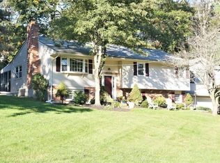 11 Frankie Ln, North Grafton, MA 01536