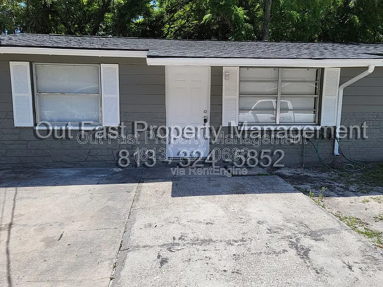 8400 Sunnydale Dr — Photo 1