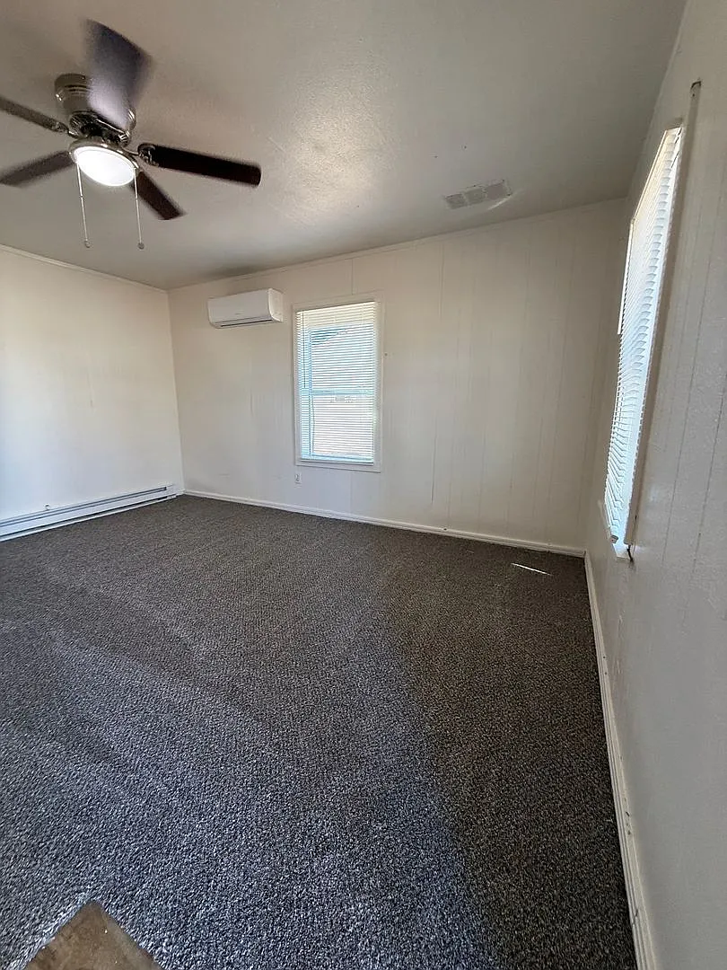 2 bedroom 1 bathroom house now leasing! — Photo 4