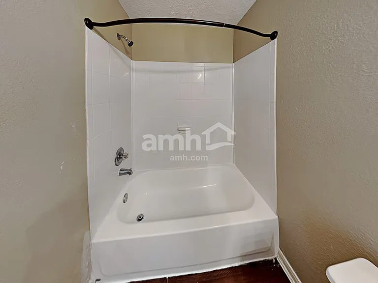 29231 Legends Green Dr — Photo 13
