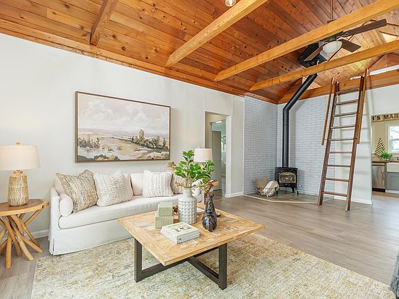 2nd image of 2170 Wood Road