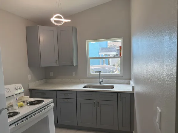 3632 E North Bay St, Tampa, FL 33610