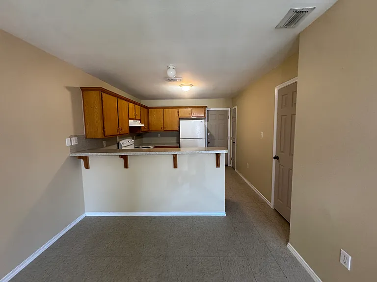 2701 S Midway Rd #9 — Photo 2