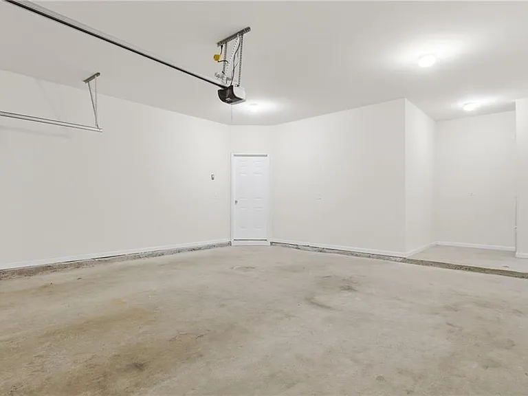 6498 Panasa Ct — Photo 36