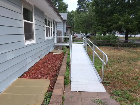 5637 Emerson Ave N, Brooklyn Center, MN 55430