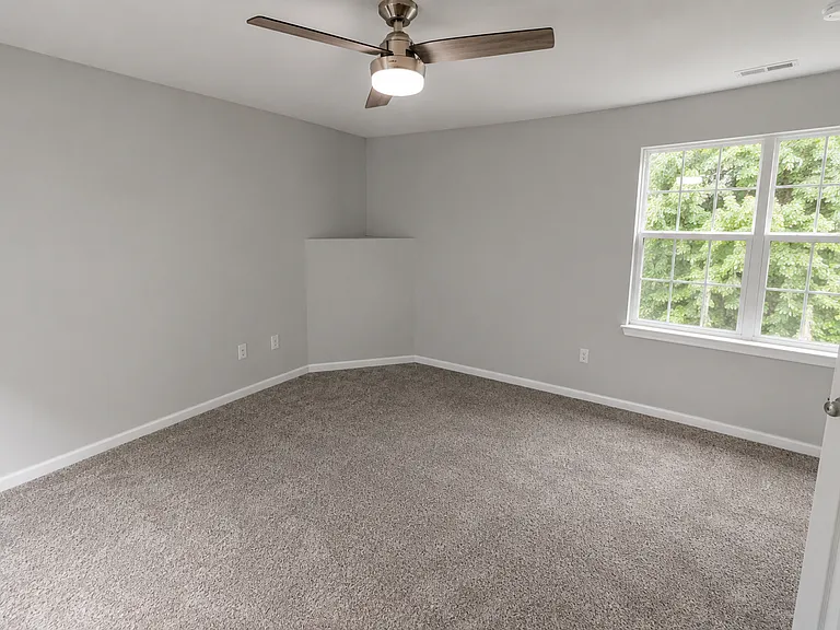 5318 Godas Cir — Photo 14