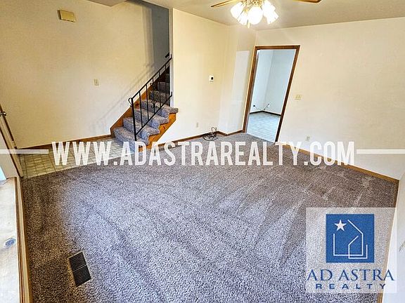 4th image of 4519 E 139th St