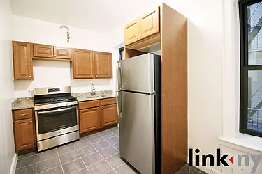 Rented by Link NY Realty