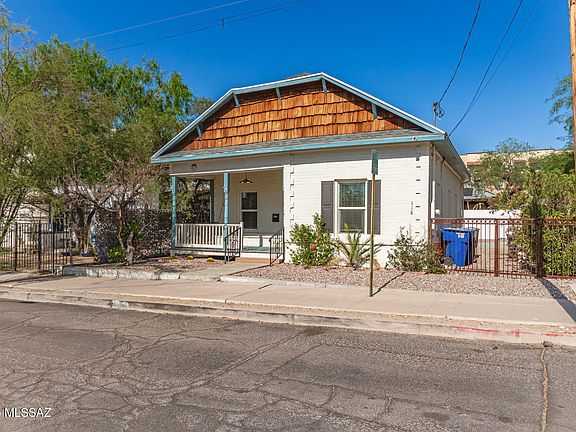 5th image of 118 N Hoff Ave