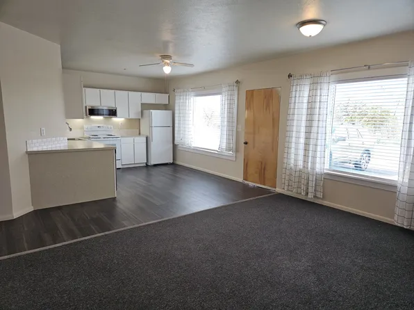 443 S 18th St, Payette, ID 83661