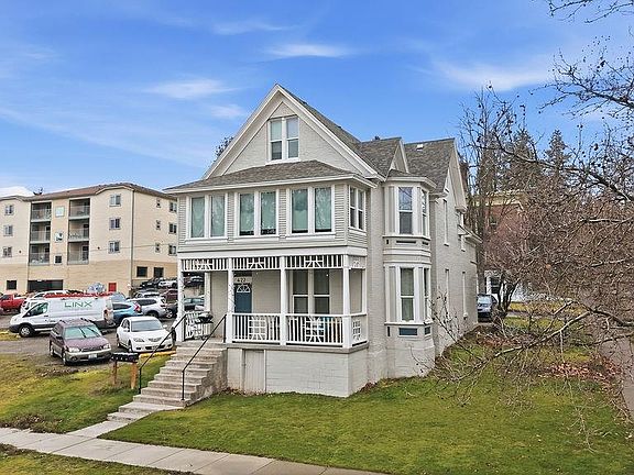 2nd image of 422 4th St