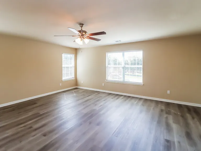 175 Meadowlark Ln — Photo 10