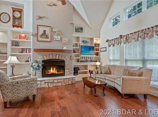 101 Guinevere Ct, Camdenton, MO 65020