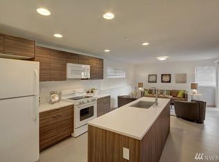 3813 Aurora Ave N #4, Seattle, WA 98103