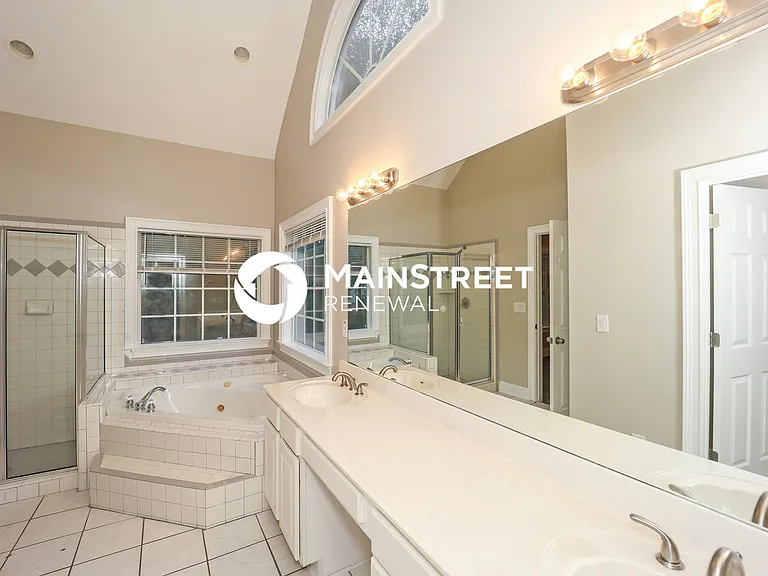 Main Bathroom