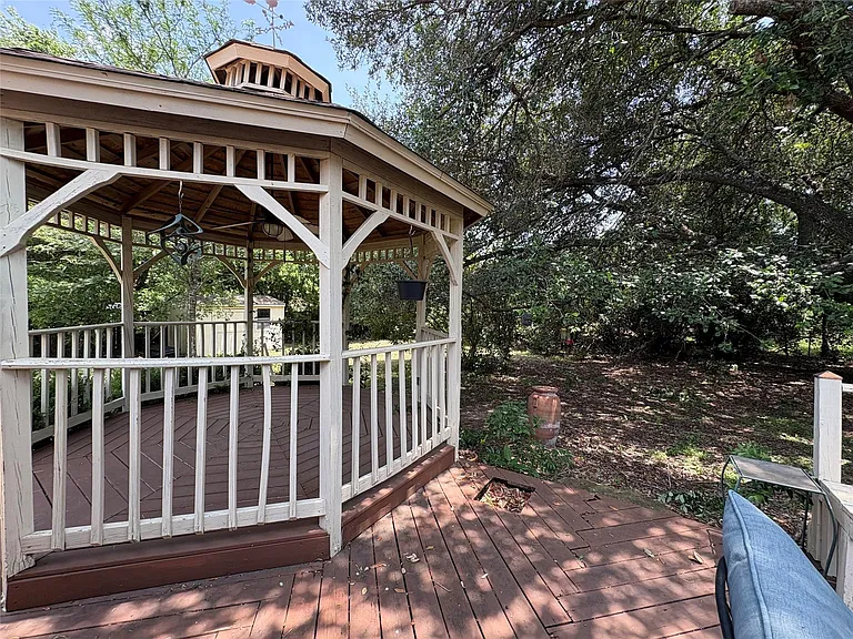 1404 Cedar Park Dr — Photo 30