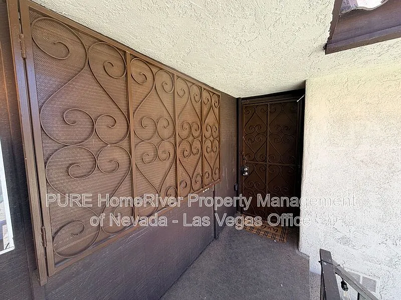 1 bed, 1.0 bath, 671 sqft, $800 — Photo 3
