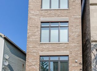 3243 S Wells St UNIT 2, Chicago, IL 60616