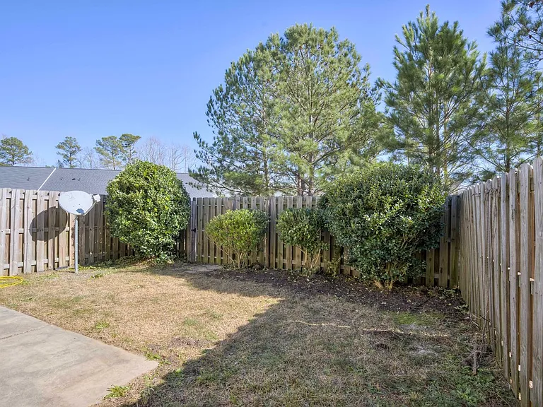 716 Whispering Willow Way — Photo 25
