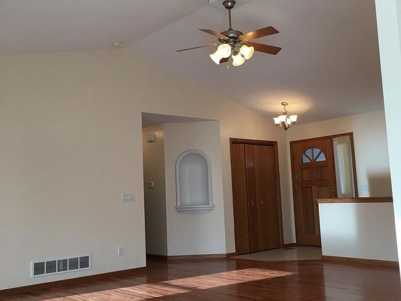 Entry way