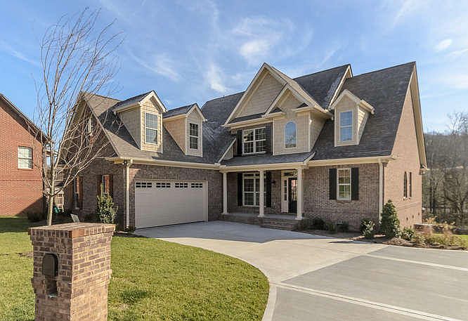 1st image of 1830 Botsford Dr