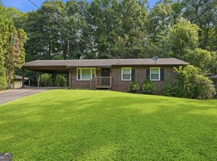928 Magna Carta Dr NW, Atlanta, GA 30318
