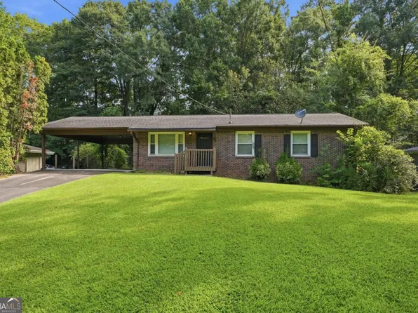 928 Magna Carta Dr NW, Atlanta, GA 30318