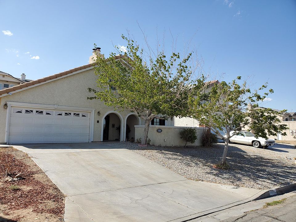 1st image of 13620 Sierra Vista Ln