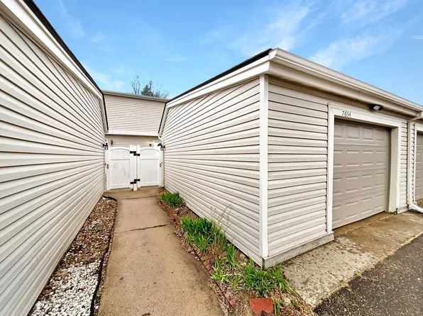 7654 Hampshire Ave N, Brooklyn Park, MN 55428